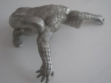 FIGURA-SPIDERMAN-METAL-MARVEL-1998-10X10X4CM.jpg